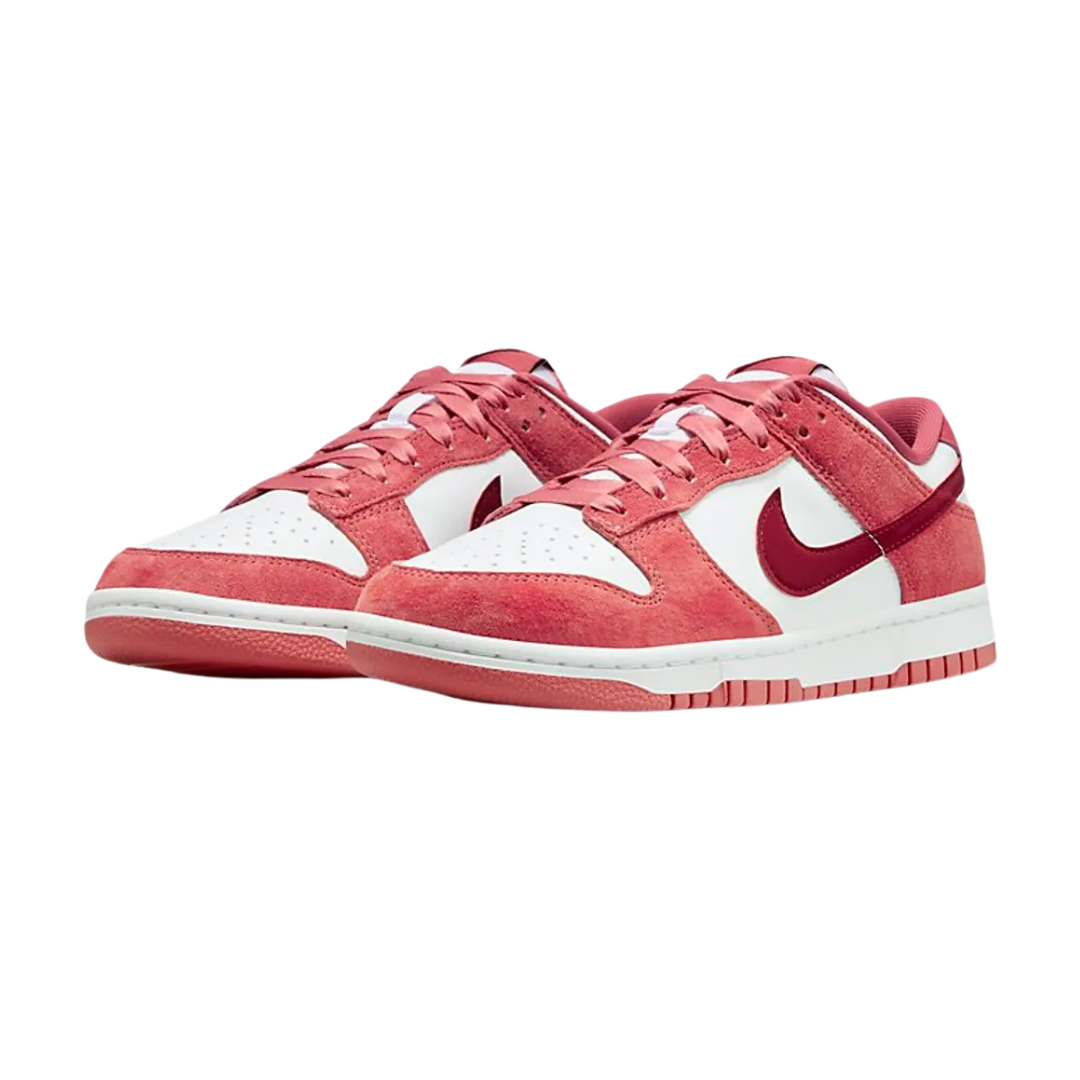 Nike Dunk Low V-Day - Missing Box Lid