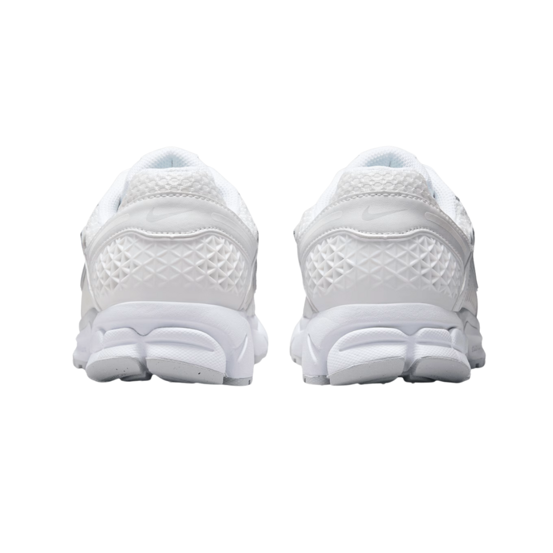 Nike Zoom Vomero 5 White Metallic Silver - Missing Box Lid