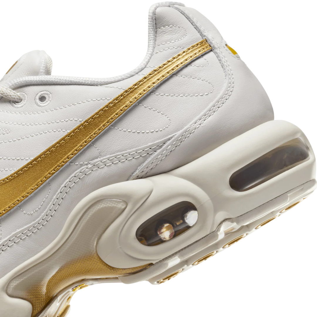 Nike Air Max Plus Tiempo Phantom Gold - Missing Box Lid