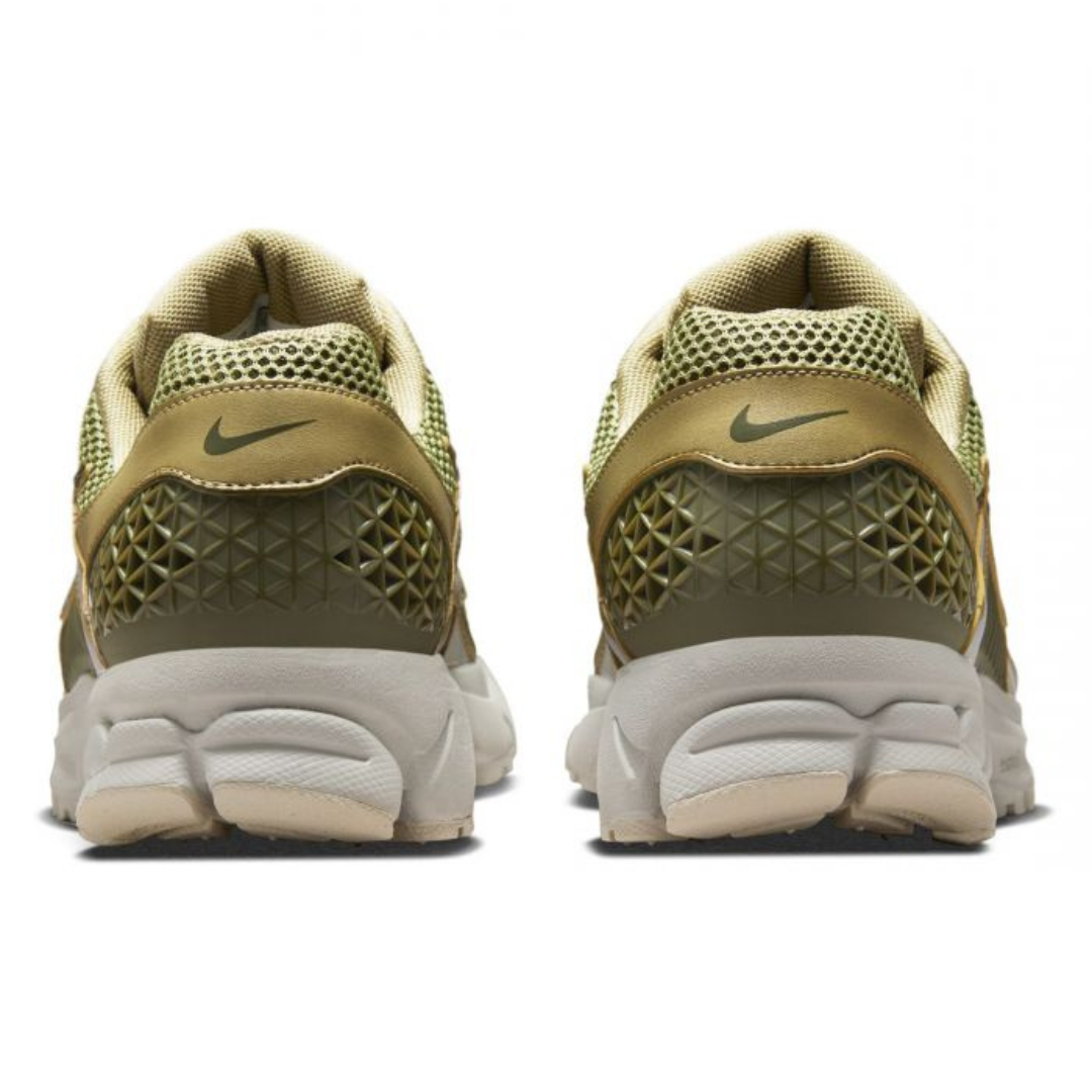 Nike Zoom Vomero 5 Neutral Olive / Light Bone - Missing Box Lid