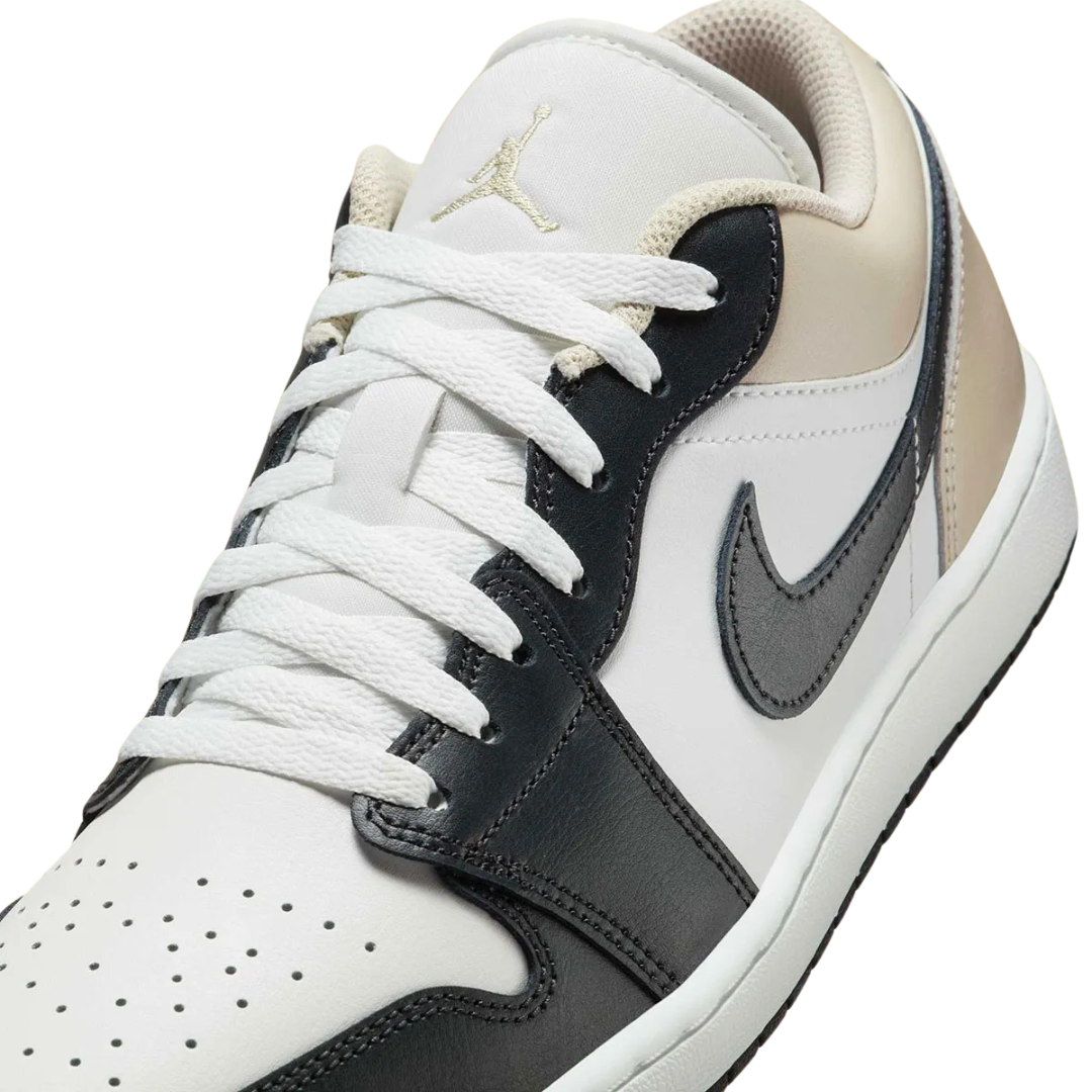Nike Air Jordan 1 Low Black Toe Tann - Missing Box Lid