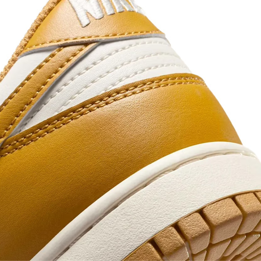 Nike Dunk Low Retro Wheat / Off White - Missing Box Lid