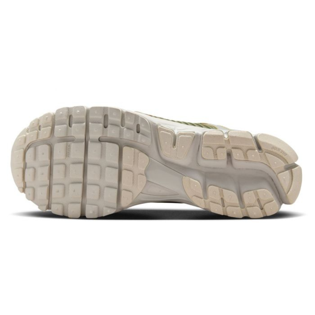 Nike Zoom Vomero 5 Neutral Olive / Light Bone - Missing Box Lid