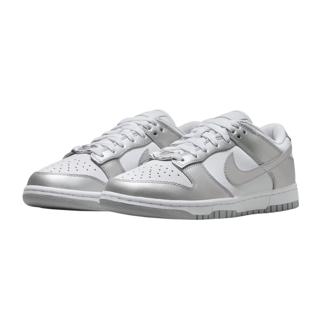 Nike Dunk Low Metallic Silver - Missing Box Lid