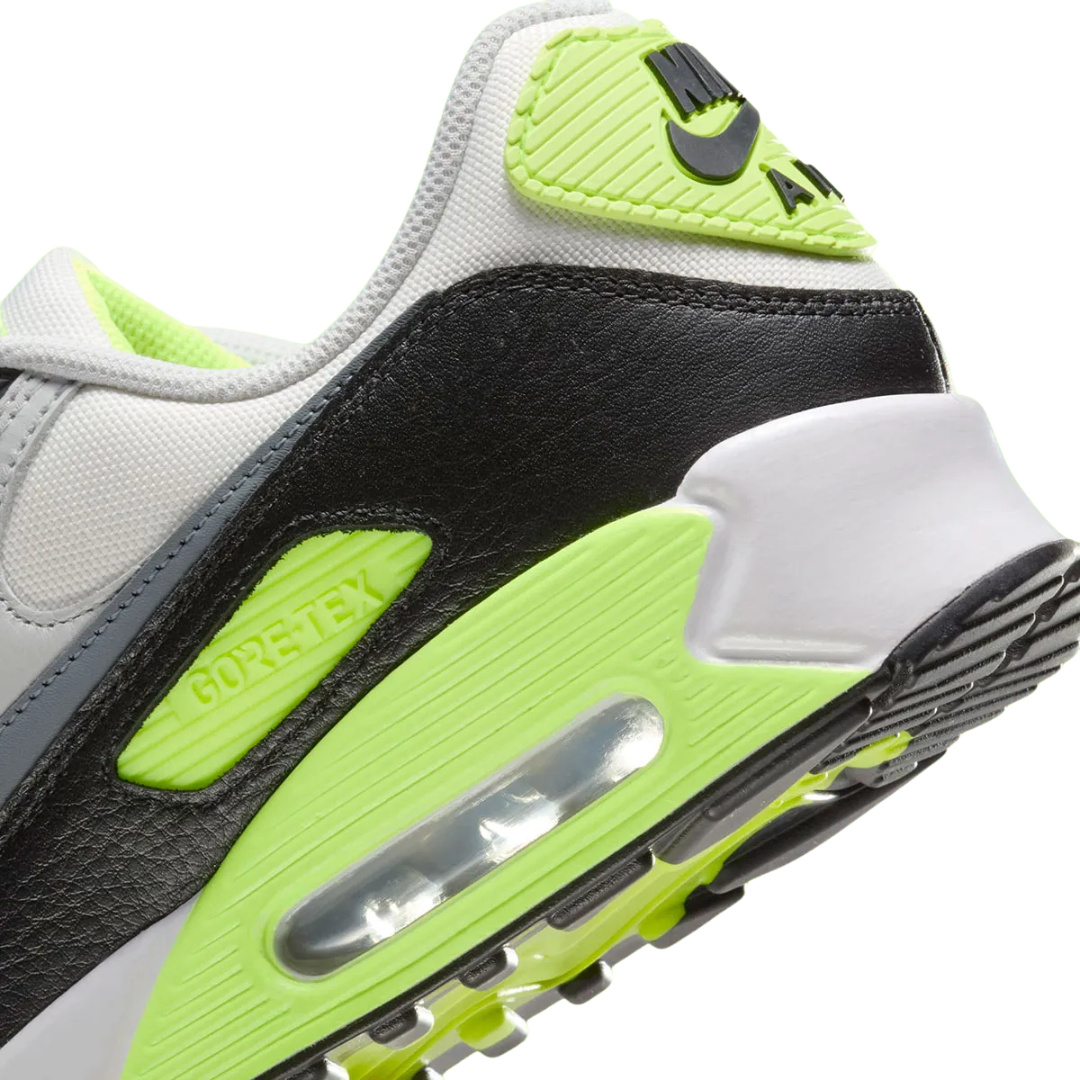 Nike Air Max 90 Gore-Tex White / Black / Volt - Missing Box Lid