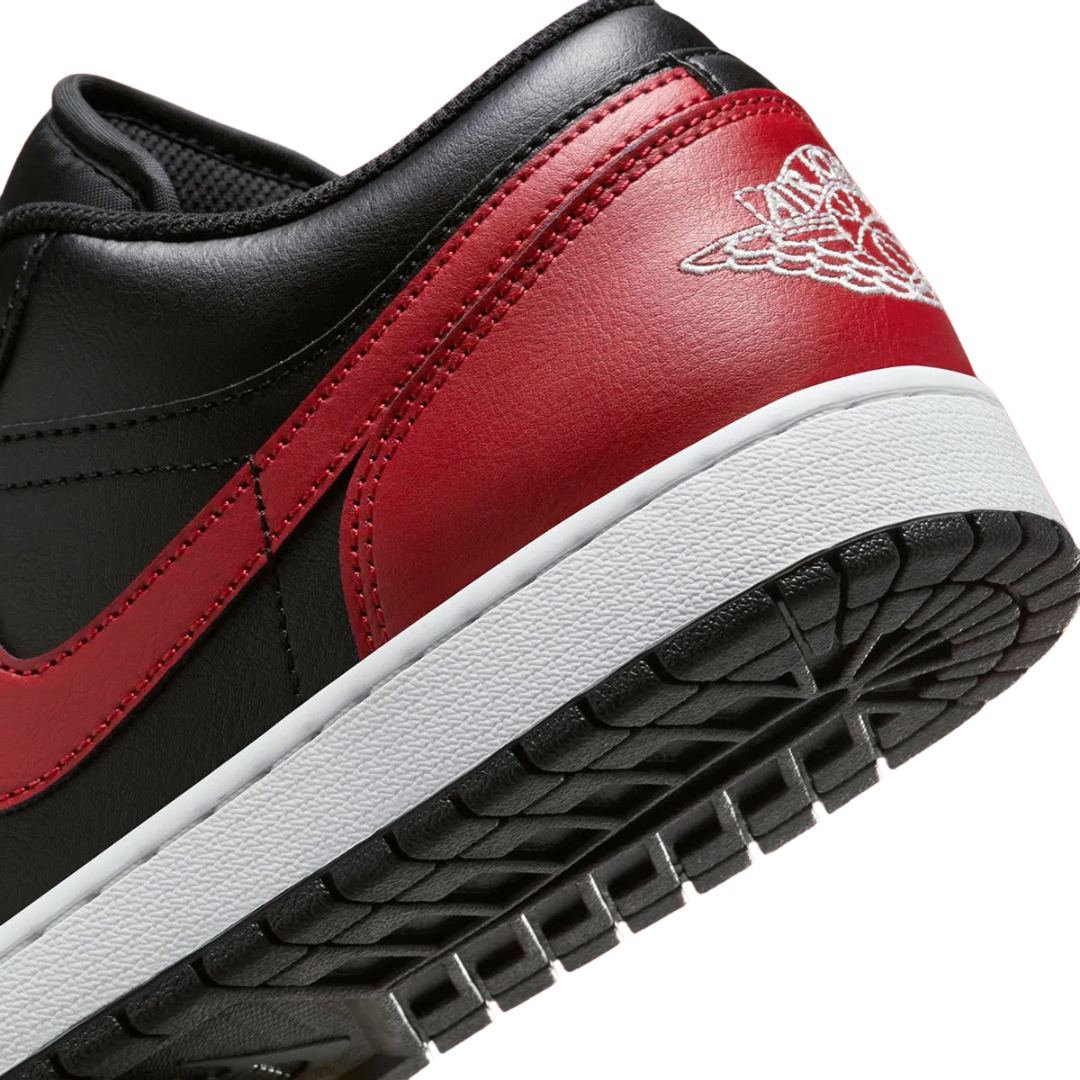 Nike Air Jordan 1 Low Black / Varsity Red - Missing Box Lid