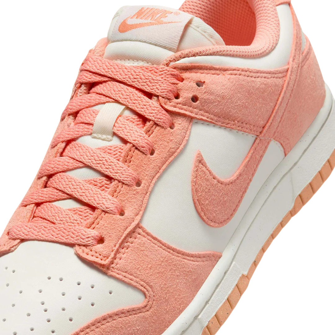 Nike Dunk Low Soft Pearl Suede - Missing Box Lid