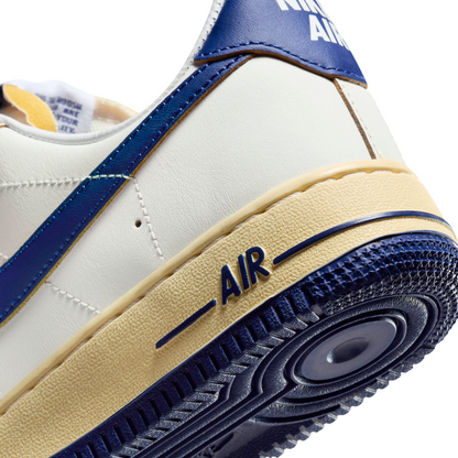 Nike Air Force 1 '07 - Vintage Sail / Royal Blue - Missing Box Lid