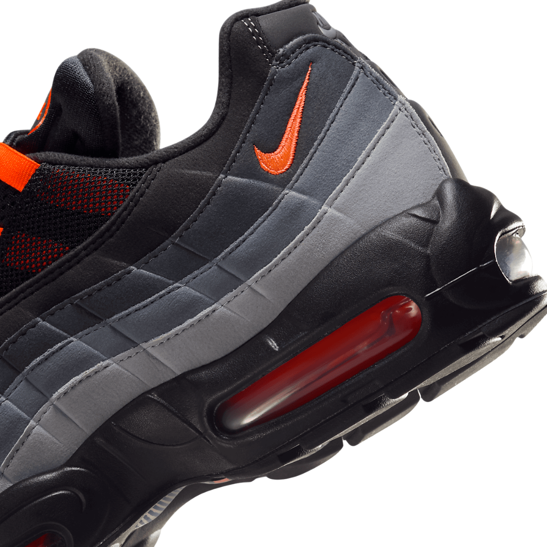Nike Air Max 95 Black / Hyper Crimson - Missing Box Lid